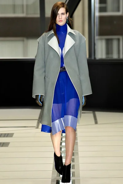Look 1